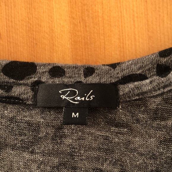 Rails long sleeve top. - Picture 4 of 4